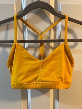 Bright Yellow Fleo Reinette sports bra